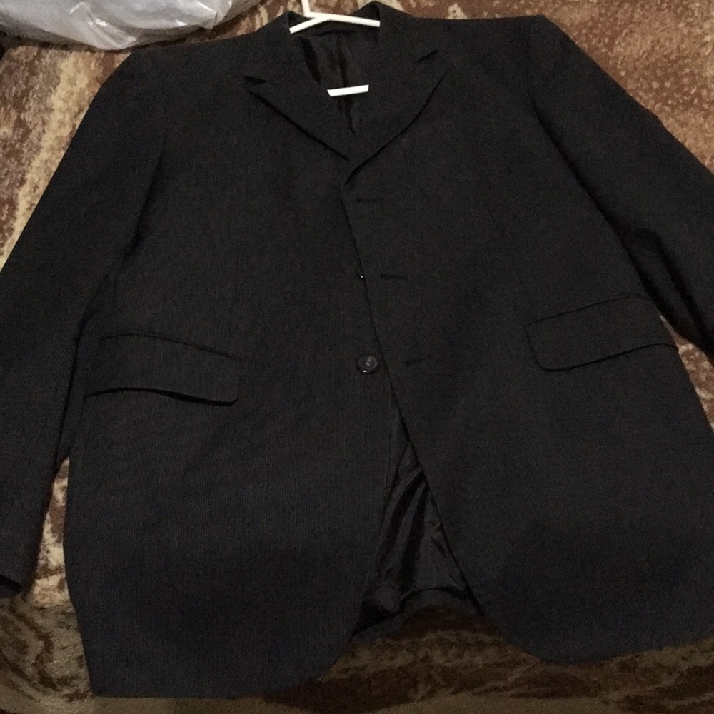 A black dressy jacket